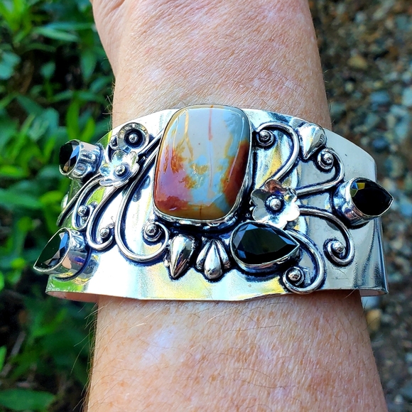 New Mookaite Jasper and Spinnel Cuff 925 Silver Bracelet. - Picture 14 of 16